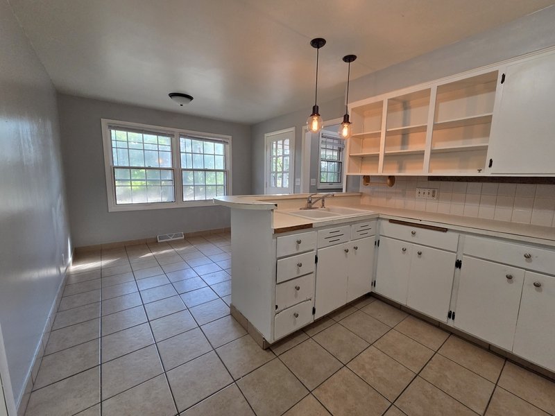 2606 Southwood Drive property image