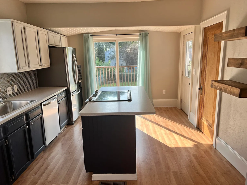 1725 Oshkosh Avenue property image