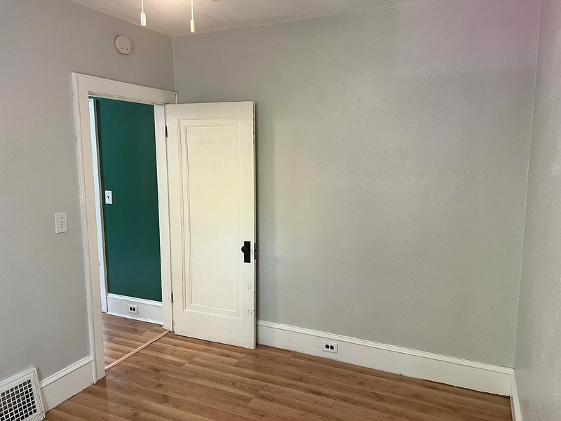 1725 Oshkosh Avenue property image