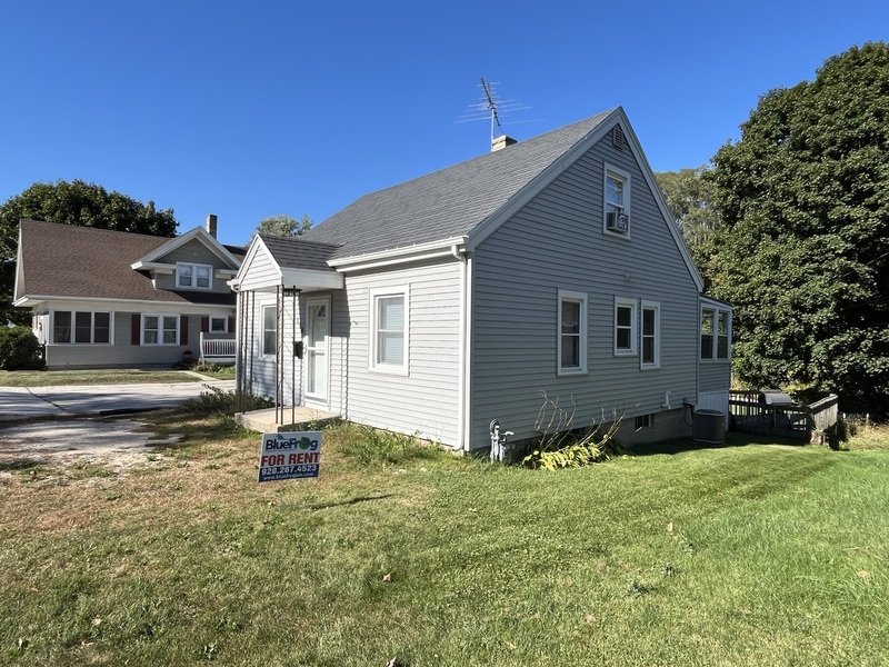 114 Broadway Street property image