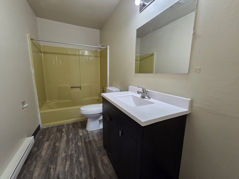 1109 Geneva Road - 3 property image