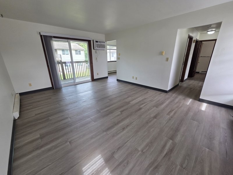 1057 West Cecil Street - 4 property image