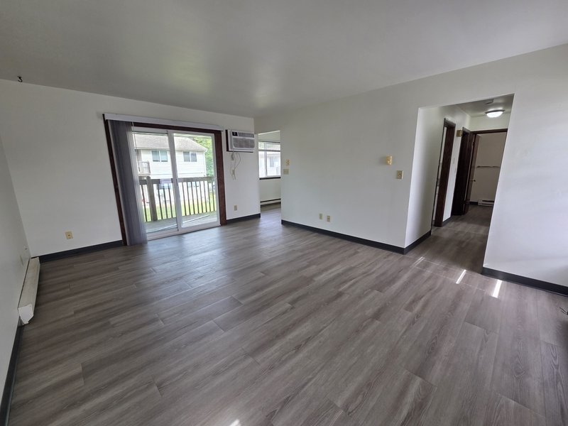 1057 West Cecil Street - 4 property image