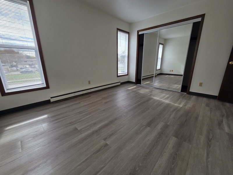 1057 West Cecil Street - 4 property image