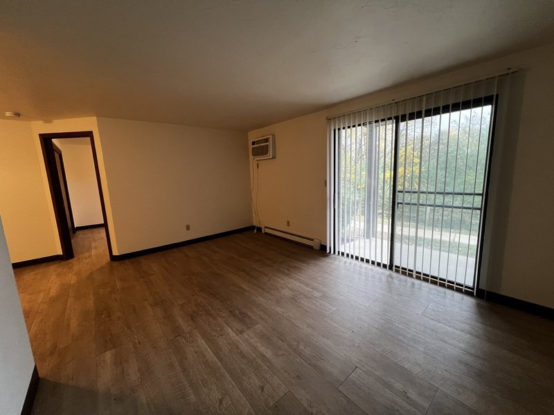 2760 Humboldt Road - 2 property image