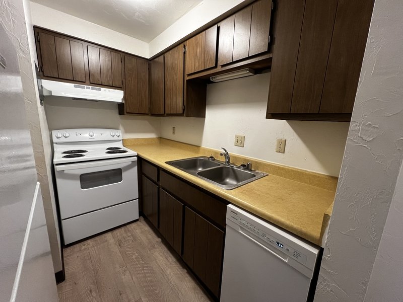 2760 Humboldt Road - 2 property image