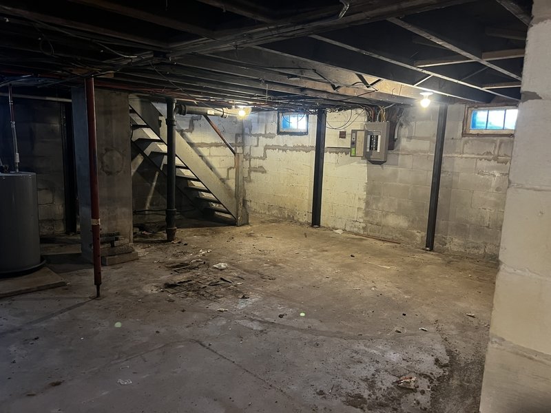 844 3rd Street - Rear property image