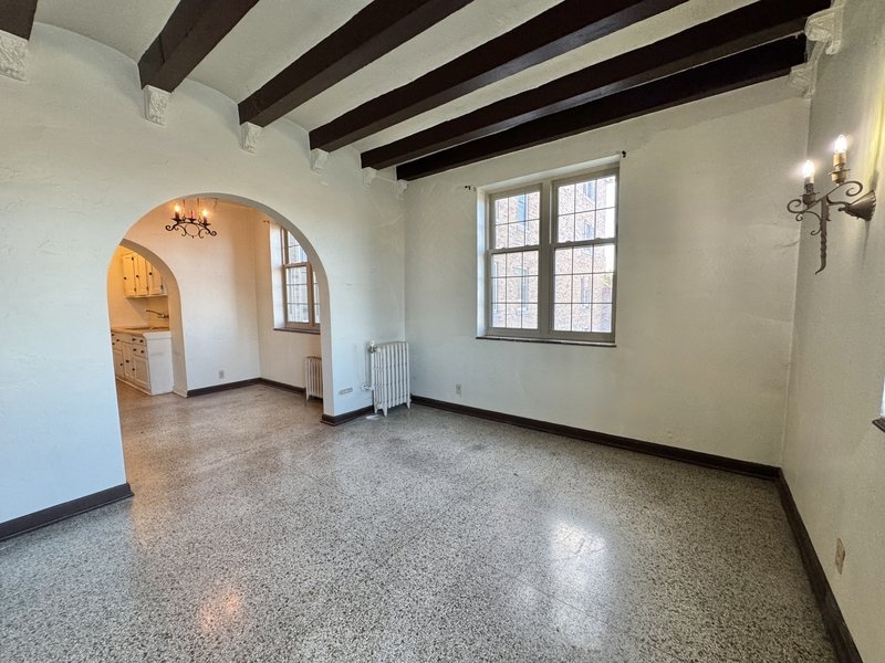 425 S Monroe Ave - 1f property image