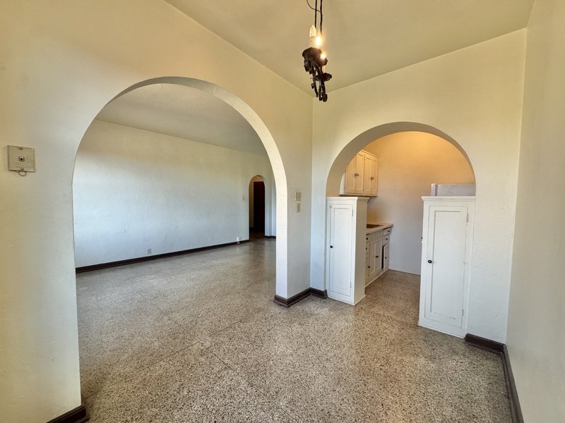 425 S Monroe Ave - 3j property image