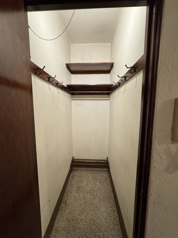 425 S Monroe Ave - 3j property image