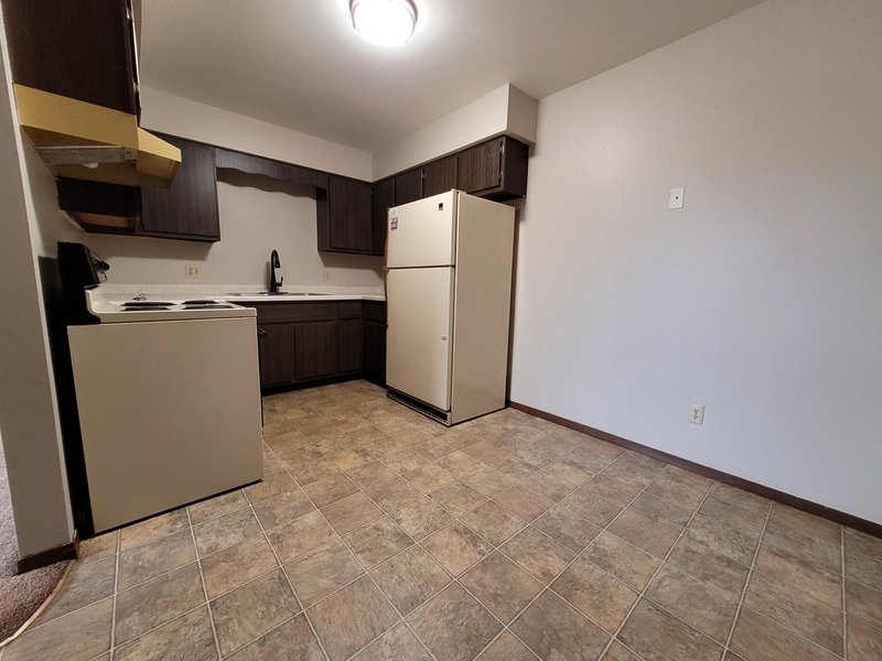 633 West Factory Street - 101 property image