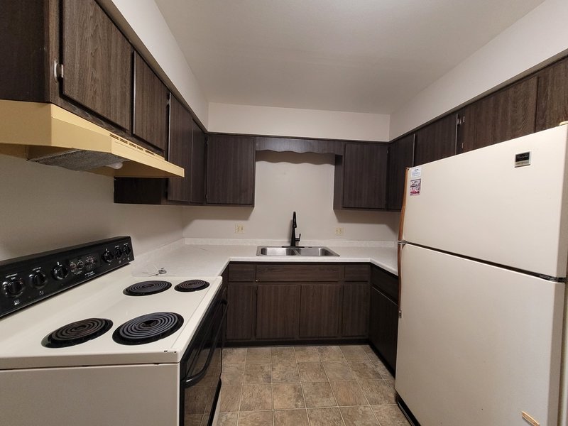 633 West Factory Street - 101 property image