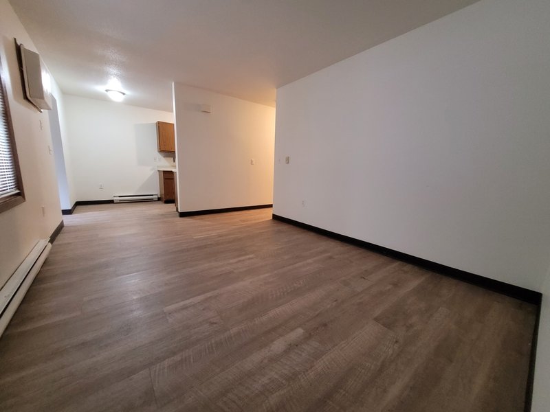 406 North Barkman Street - 1 property image