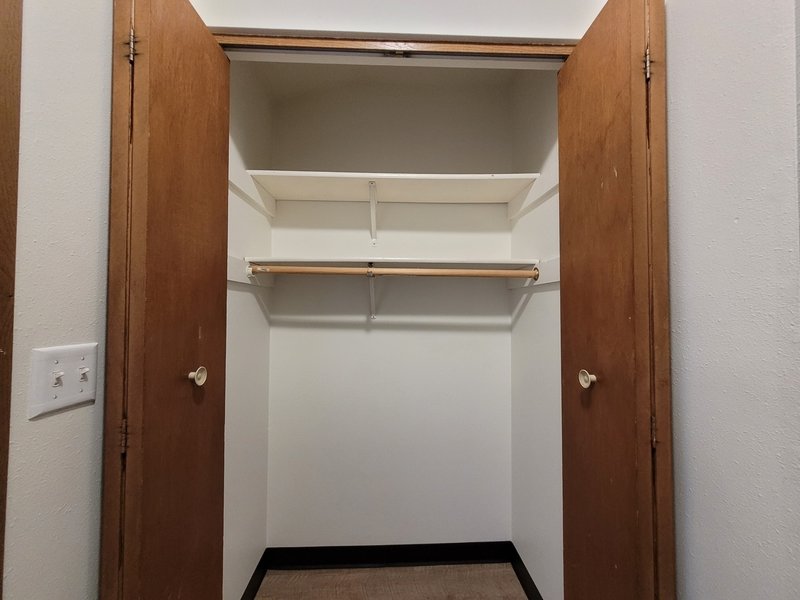 406 North Barkman Street - 1 property image