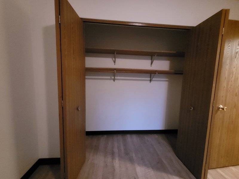 406 North Barkman Street - 1 property image