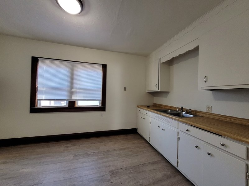 1369 Chicago St property image