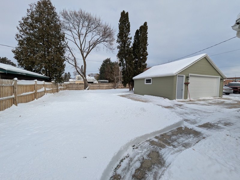 160 Guilford Street property image