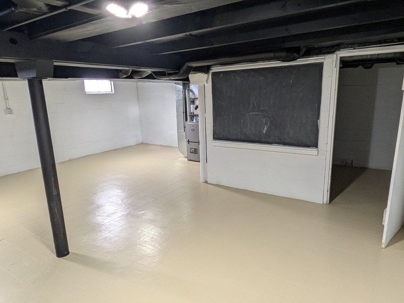 160 Guilford Street property image