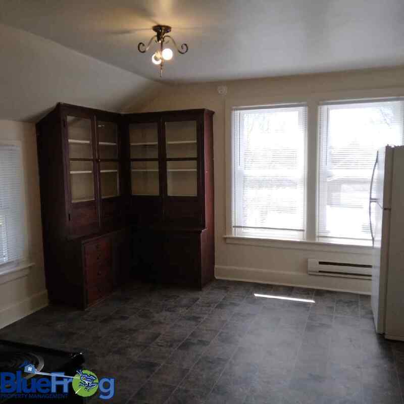 1217 Alabama Avenue - 1217A - Upper property image