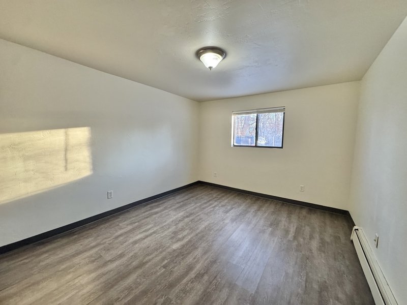 311 Leeland Street - 2 property image