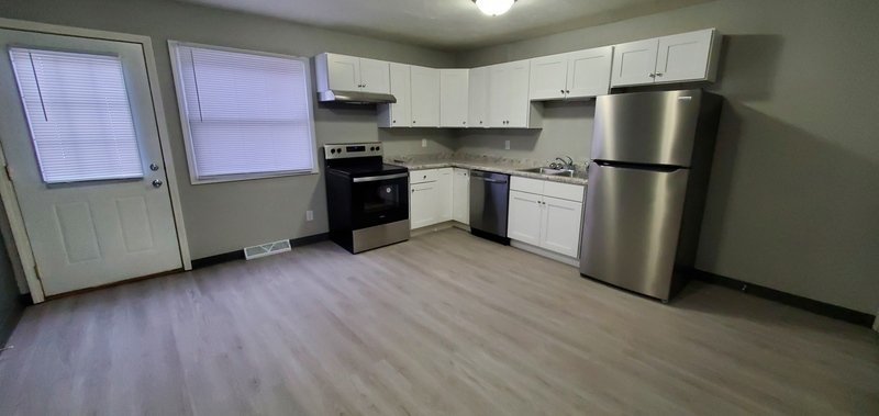 987 7th Street - D property image