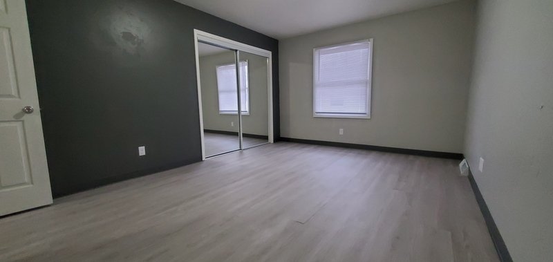 987 7th Street - D property image