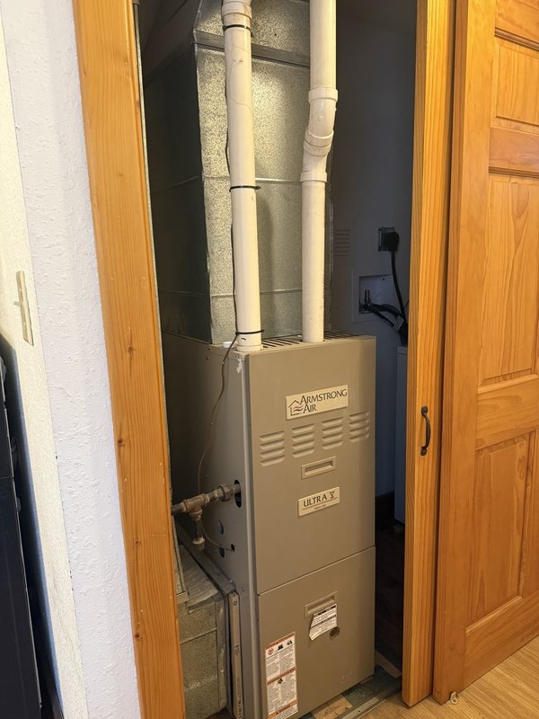 446 N. Macy St. property image