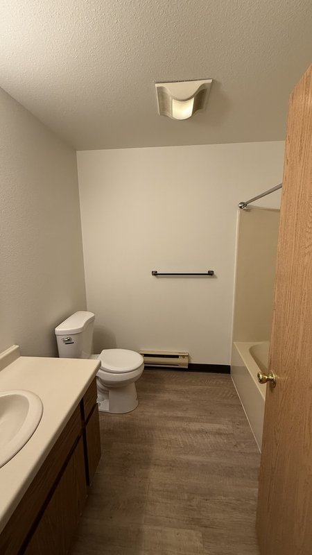 120/130 Memorial Drive - C property image