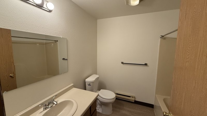 120/130 Memorial Drive - C property image