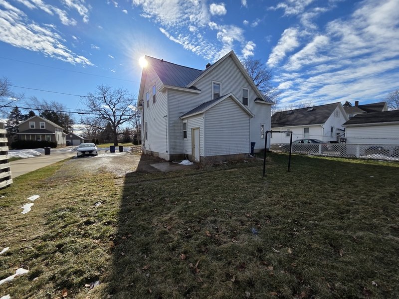 314 West 19th Avenue - Upper property image