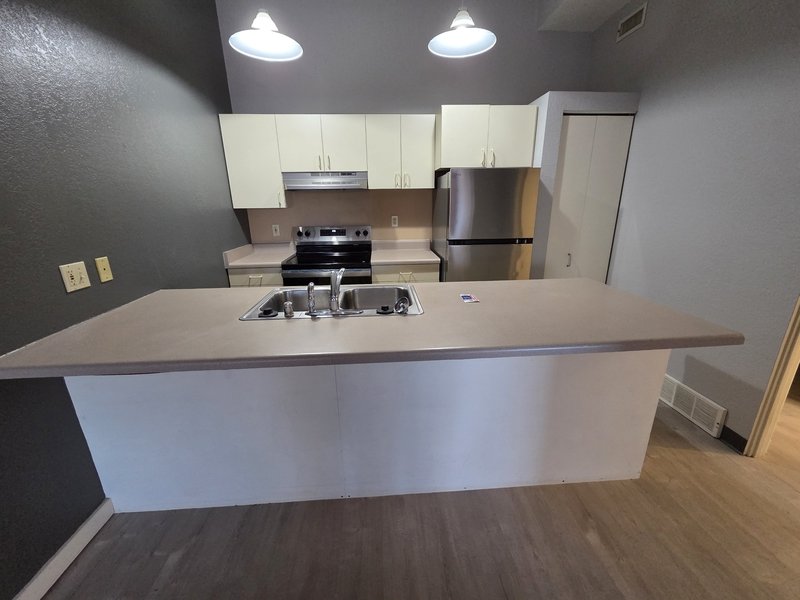 143 Water Street - 204 property image