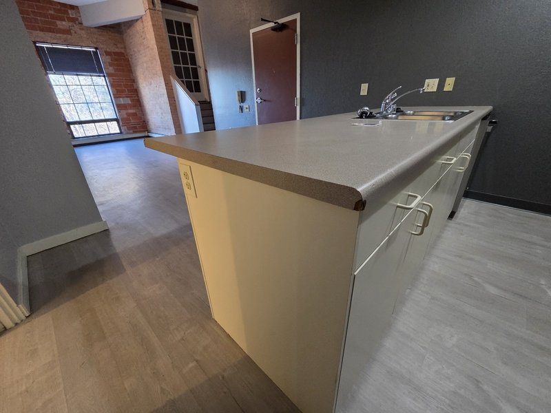 143 Water Street - 204 property image