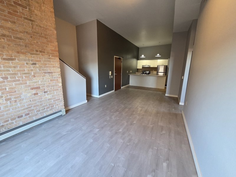 143 Water Street - 204 property image