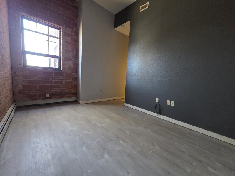 143 Water Street - 204 property image