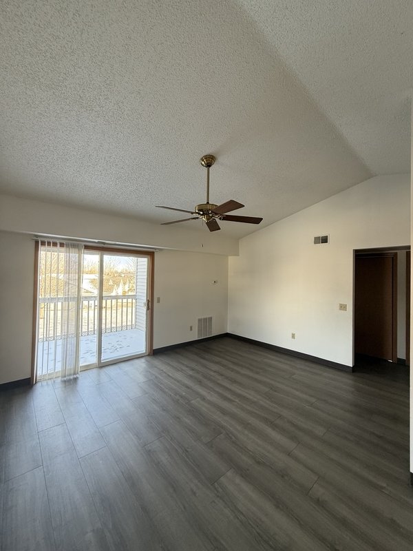 2210 Valley Road property image