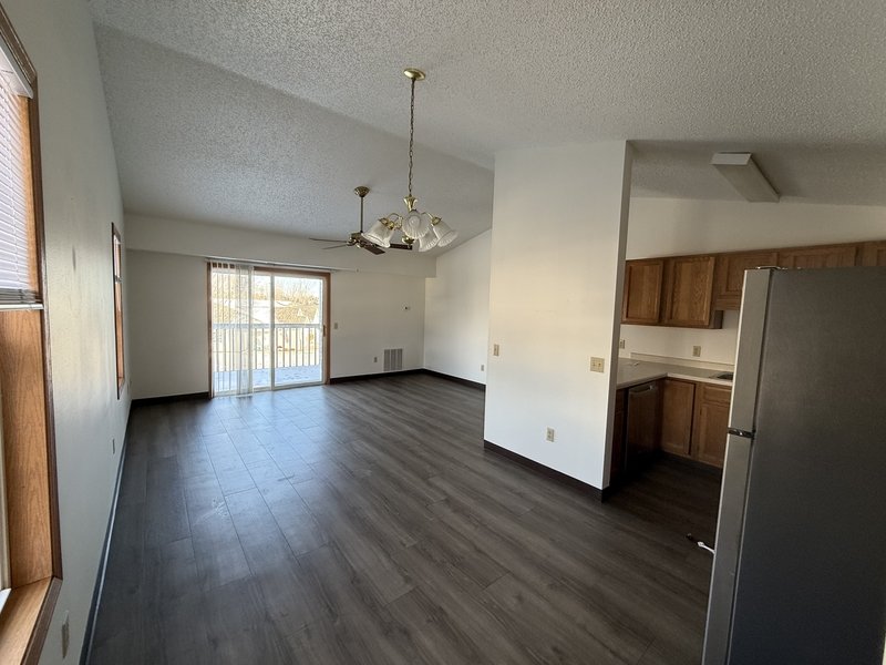 2210 Valley Road property image