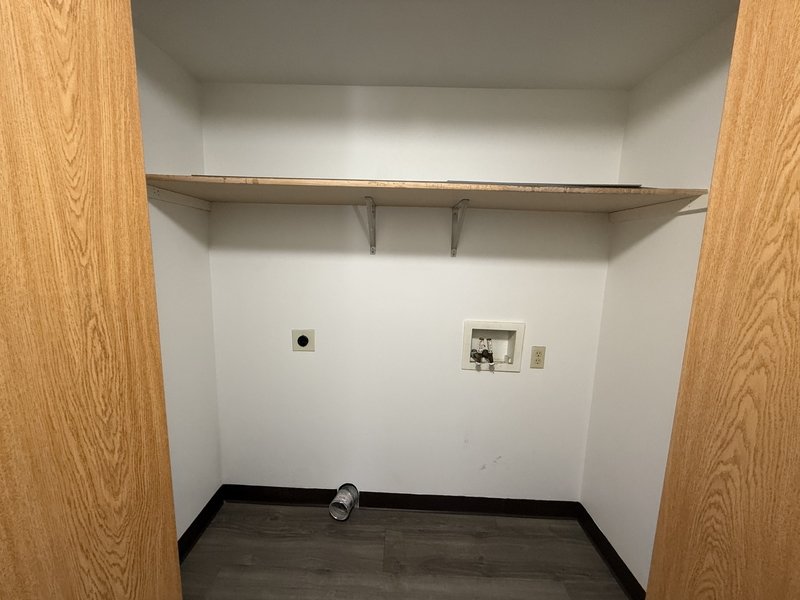 2210 Valley Road property image