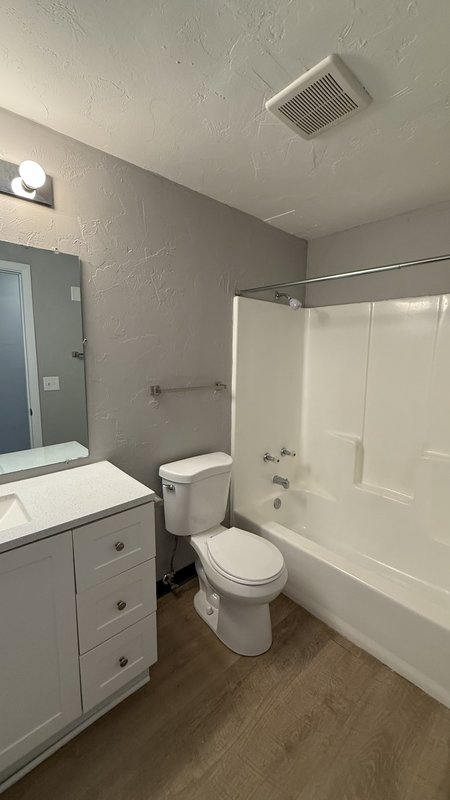 2760 Humboldt Road - 1 property image