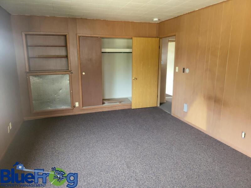 929 Jackson St - Upper property image