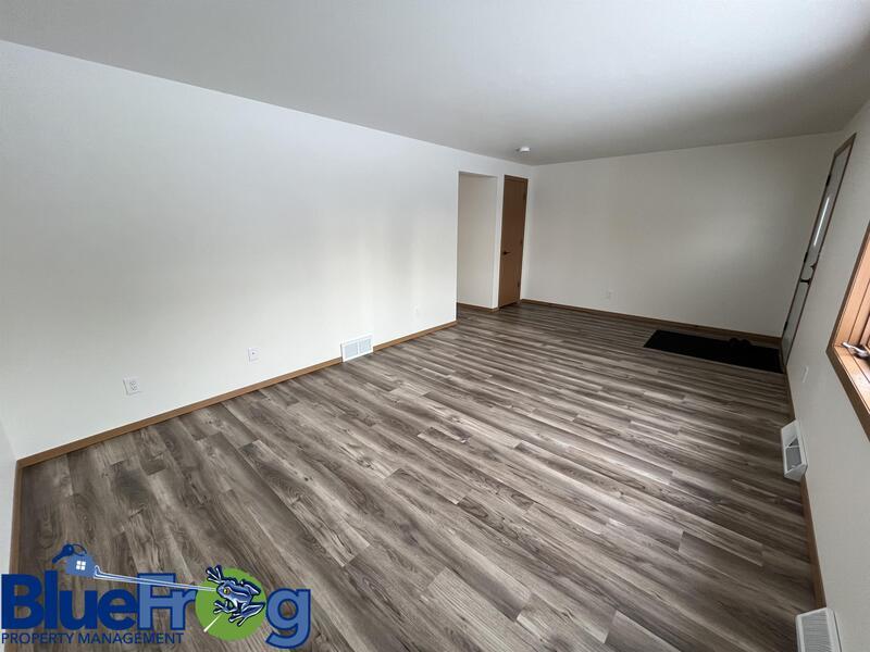 646 Woodlawn Dr property image