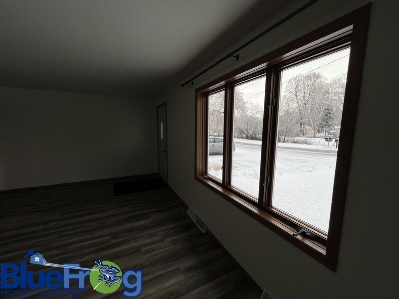 646 Woodlawn Dr property image