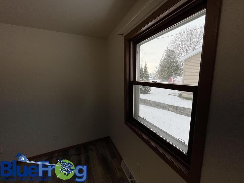 646 Woodlawn Dr property image