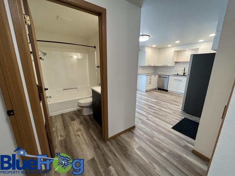 646 Woodlawn Dr property image