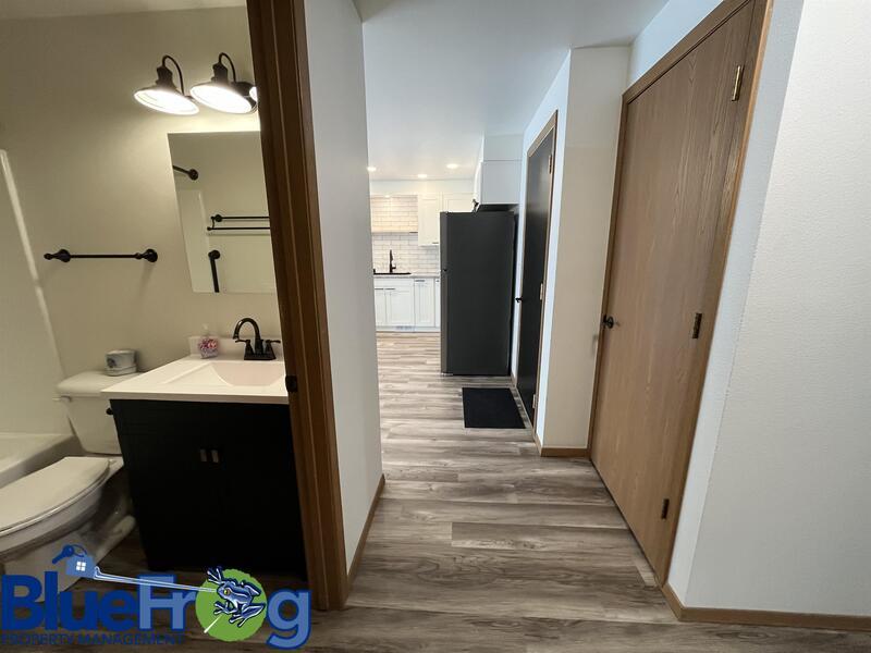 646 Woodlawn Dr property image