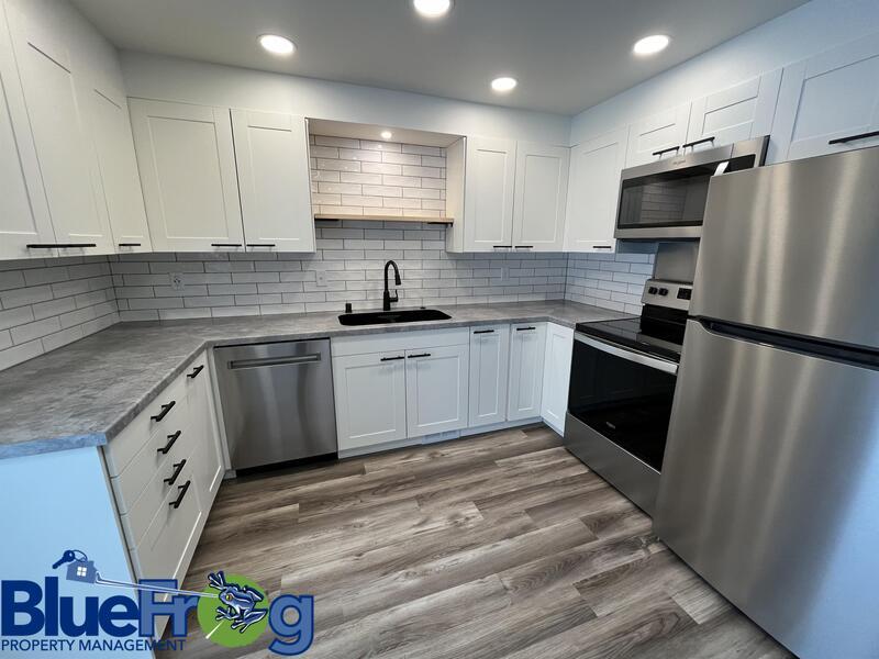 646 Woodlawn Dr property image