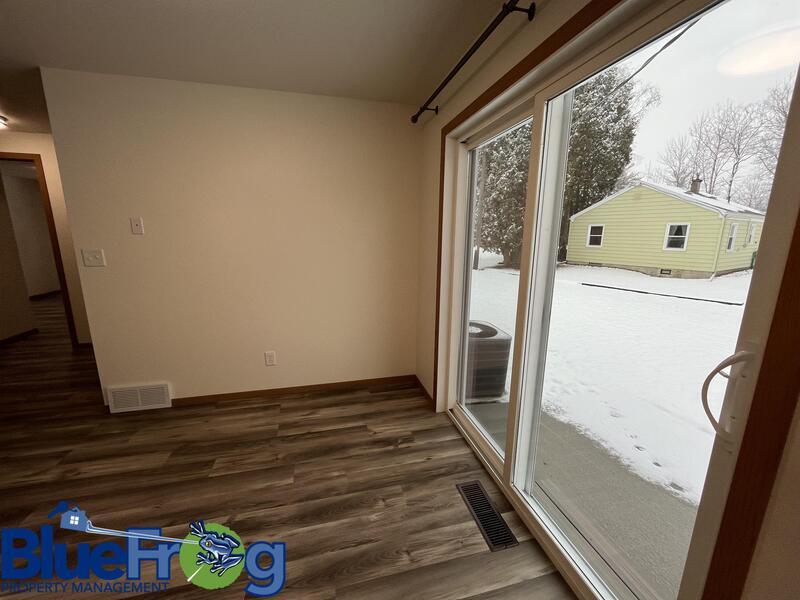 646 Woodlawn Dr property image