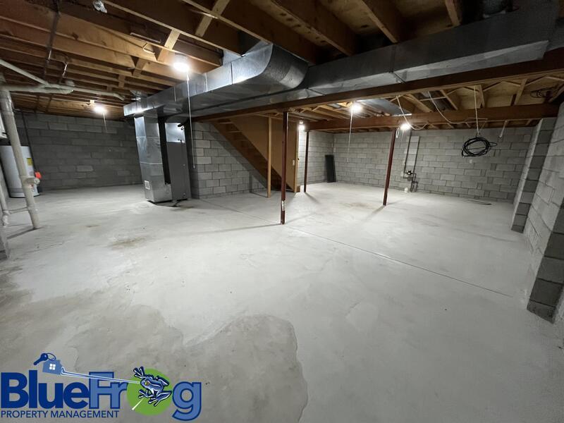 646 Woodlawn Dr property image