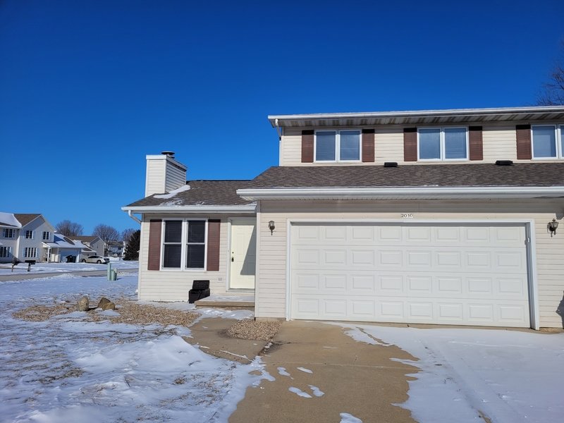 2008/2010 Schanock Drive - 2010 property image