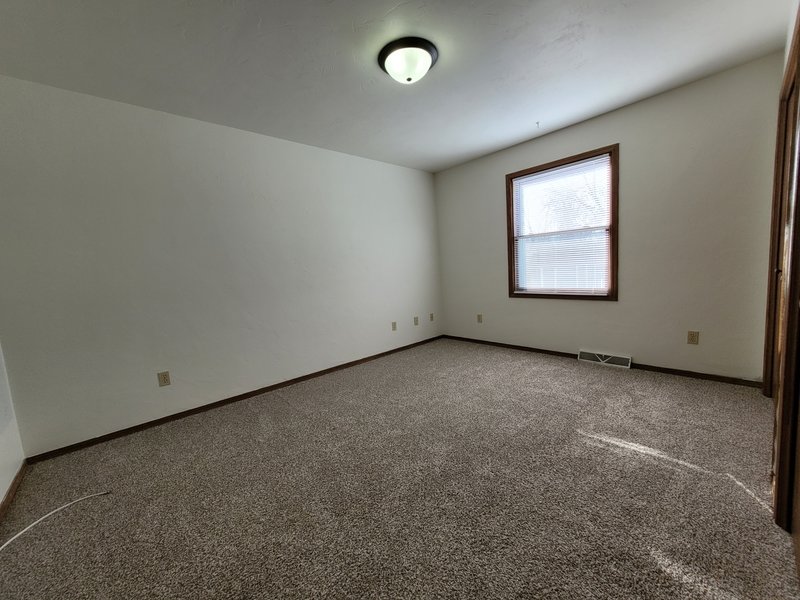 2081/2083 Schanock Drive - 2083 property image