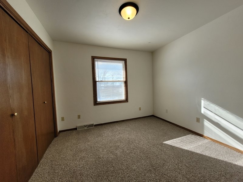 2081/2083 Schanock Drive - 2083 property image